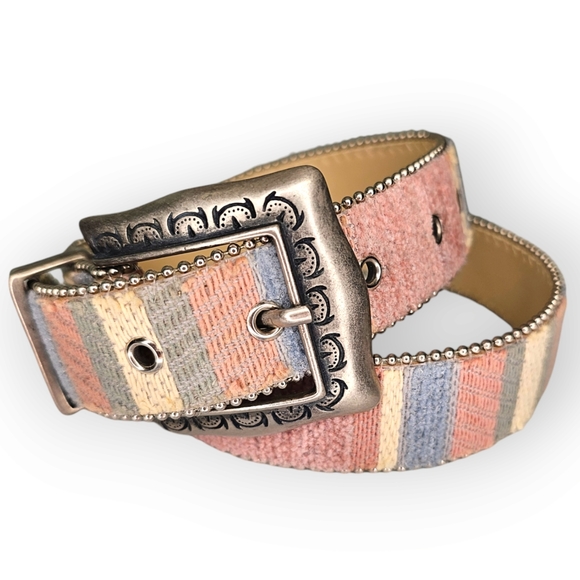Vintage Accessories - Vintage Elite Fresno Pastel Tapestry Belt Pewter Buckle